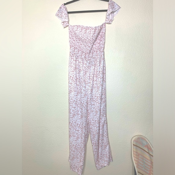 Off Shoulder Floral Print Romper Jumpsuit in Dusty Pink - Picture 5 of 9